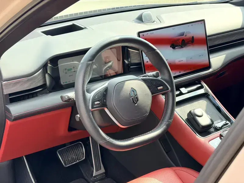 2022 Aito M5 с пробегом 56 000 км