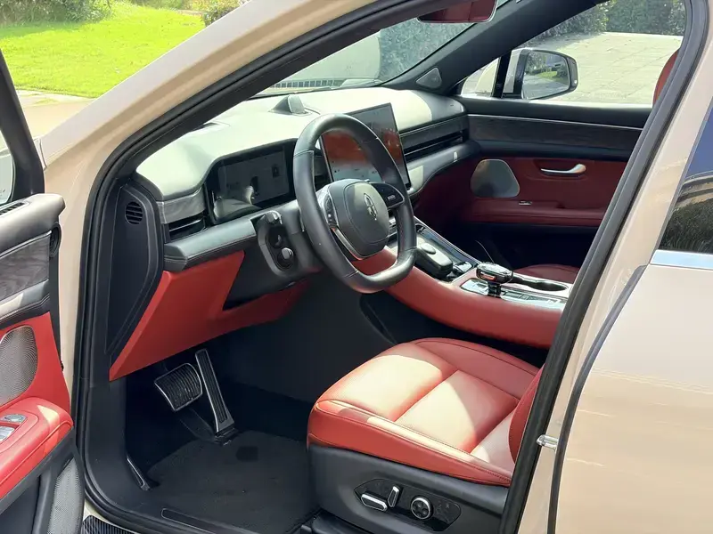 2022 Aito M5 с пробегом 56 000 км