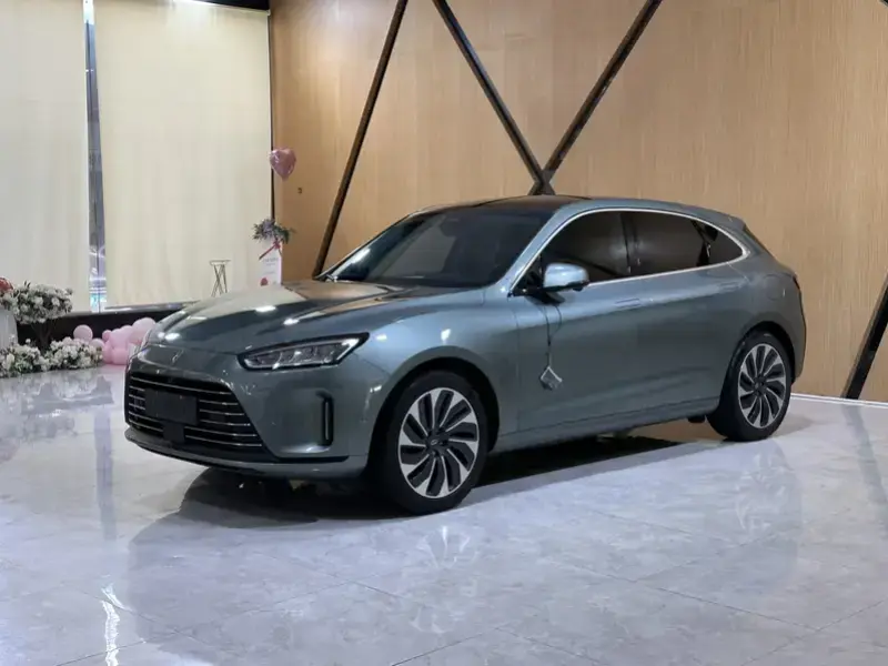 2022 Aito M5 с пробегом 91 000 км