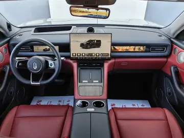 2026 Aito M6 с пробегом 12 000 км