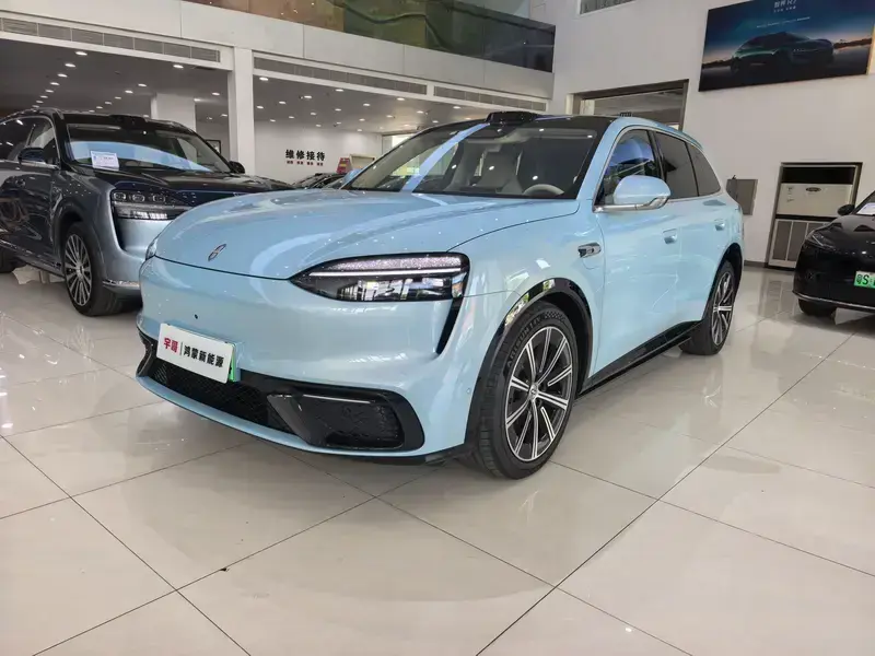 2026 Aito M6 с пробегом 4 500 км