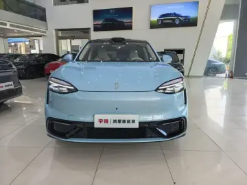 2026 Aito M6 с пробегом 4 500 км