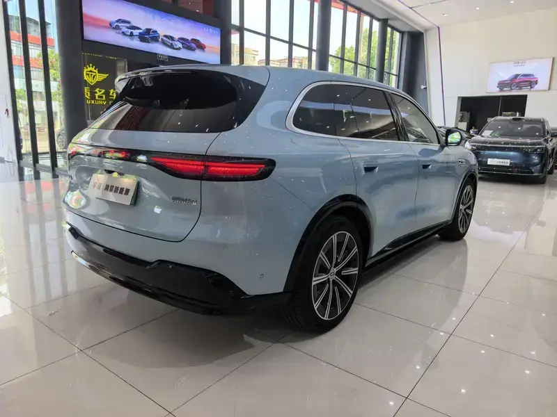 2026 Aito M6 с пробегом 4 500 км