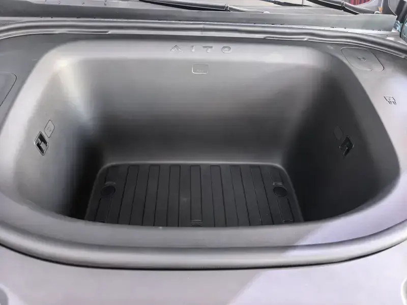 2026 Aito M6 с пробегом 4 500 км