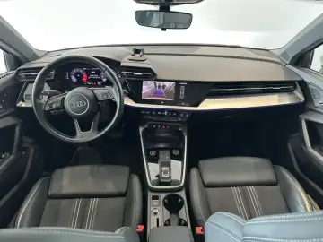 2024 Audi A3 с пробегом 44 000 км