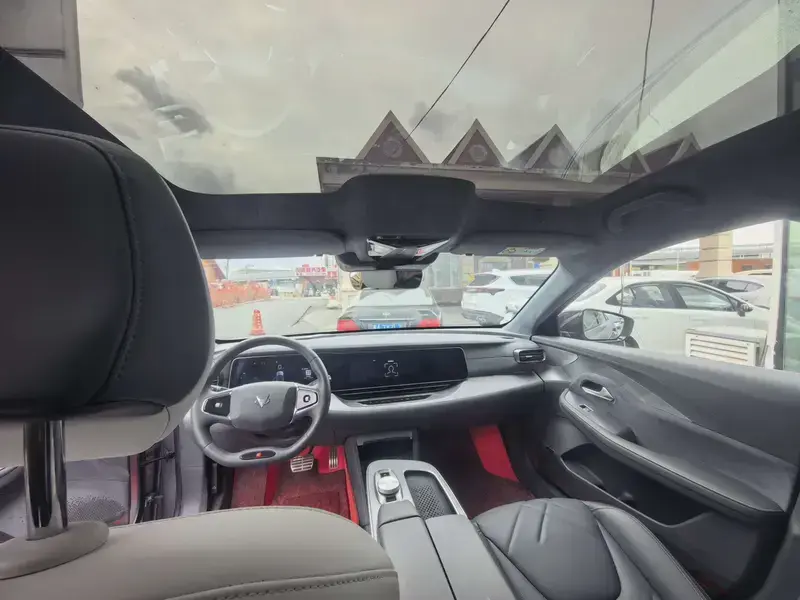 2025 Arcfox Alpha S6 с пробегом 16 000 км