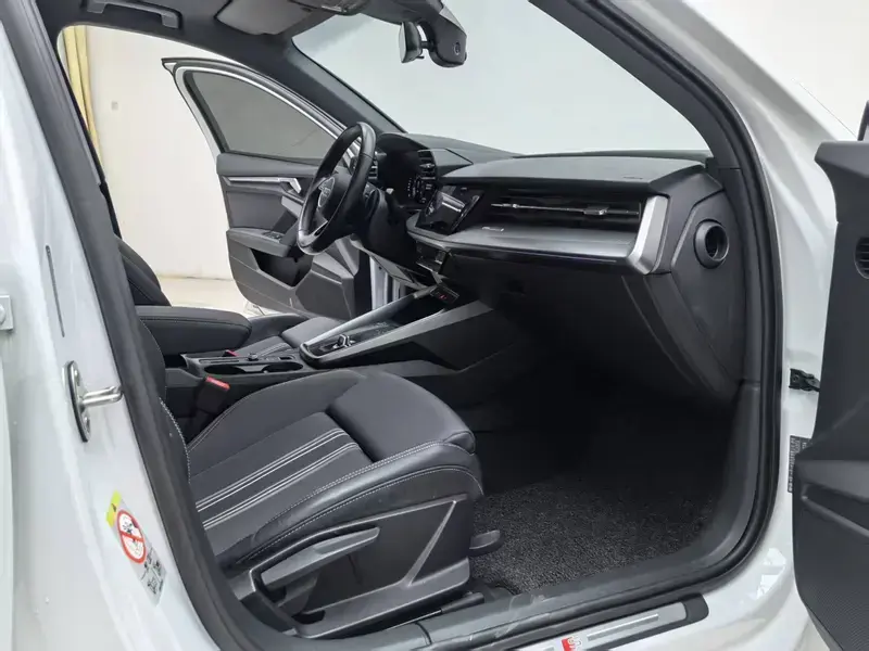 2024 Audi A3 с пробегом 25 000 км