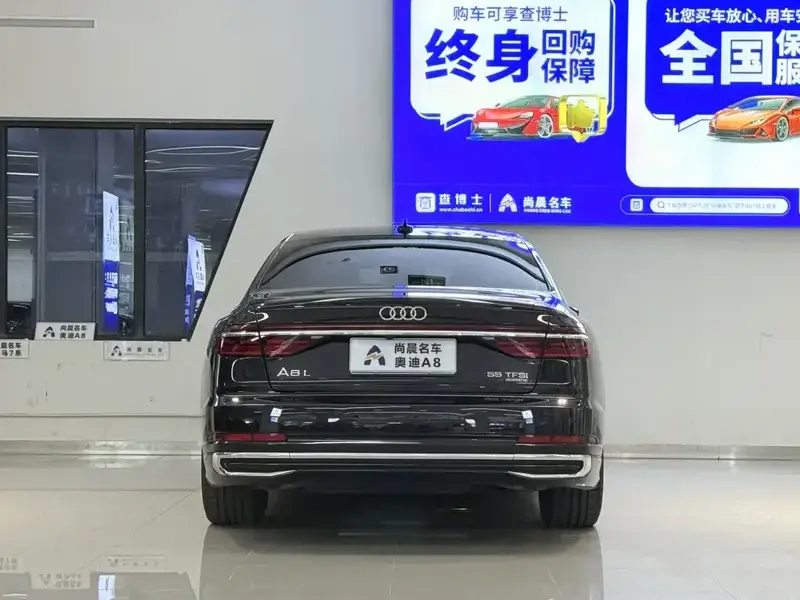 2024 Audi A8 с пробегом 14 000 км
