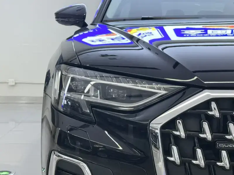 2024 Audi A8 с пробегом 14 000 км