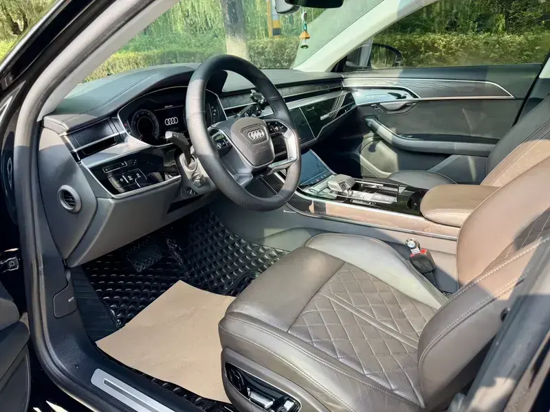2021 Audi A8 с пробегом 110 000 км