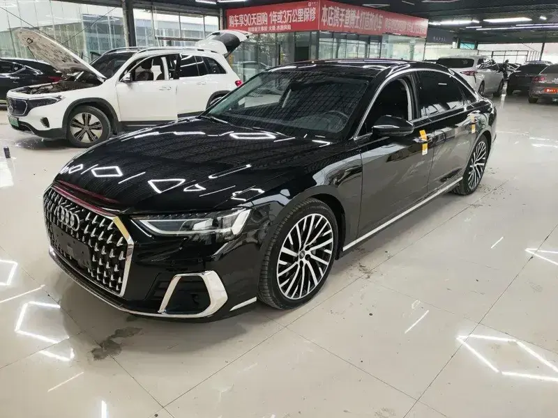 2024 Audi A8 с пробегом 48 000 км