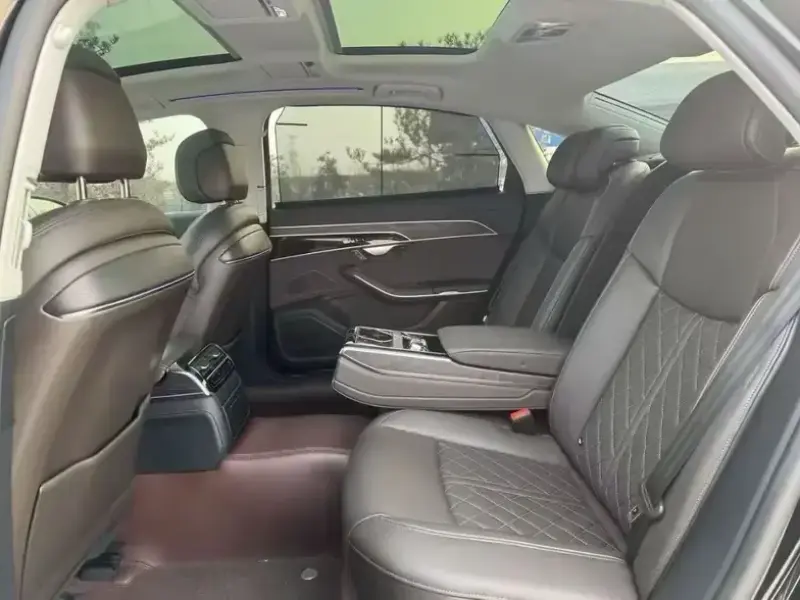 2024 Audi A8 с пробегом 48 000 км