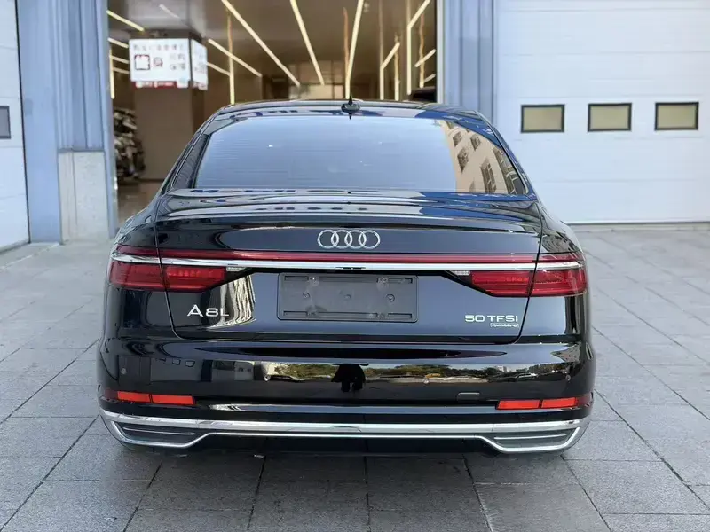 2021 Audi A8 с пробегом 109 000 км