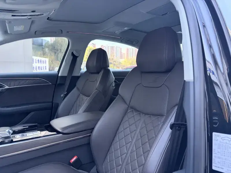 2021 Audi A8 с пробегом 109 000 км