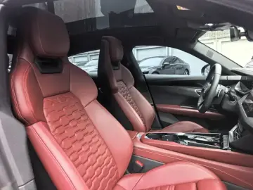 2023 Audi e-tron GT с пробегом 23 000 км