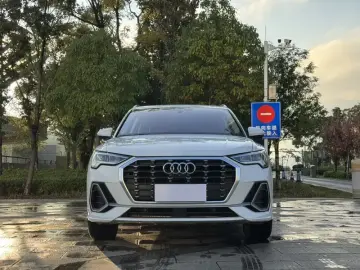 2021 Audi Q3 с пробегом 69 000 км