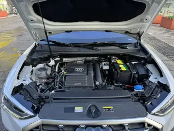 2021 Audi Q3 с пробегом 69 000 км
