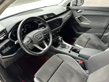 2021 Audi Q3 с пробегом 93 000 км