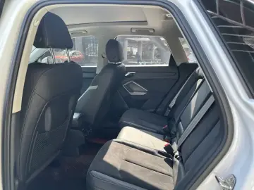 2019 Audi Q3 с пробегом 72 000 км
