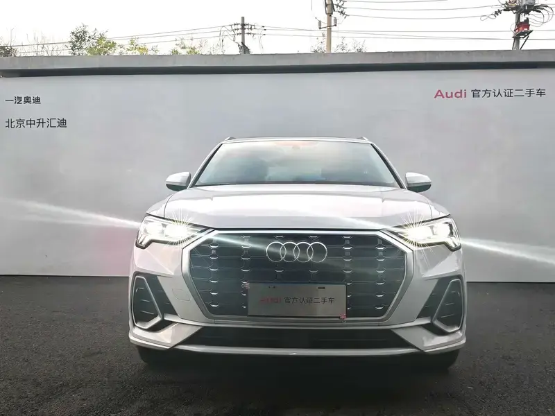 2020 Audi Q3 с пробегом 80 000 км