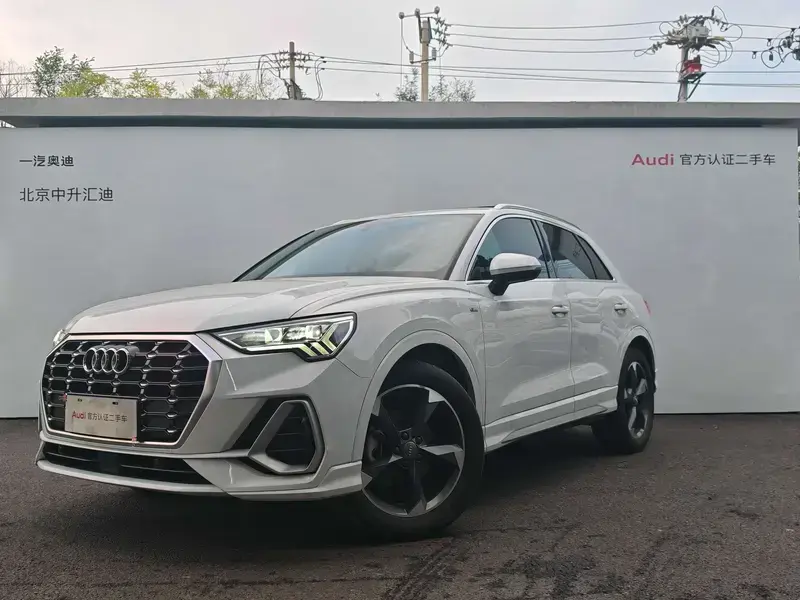 2020 Audi Q3 с пробегом 80 000 км