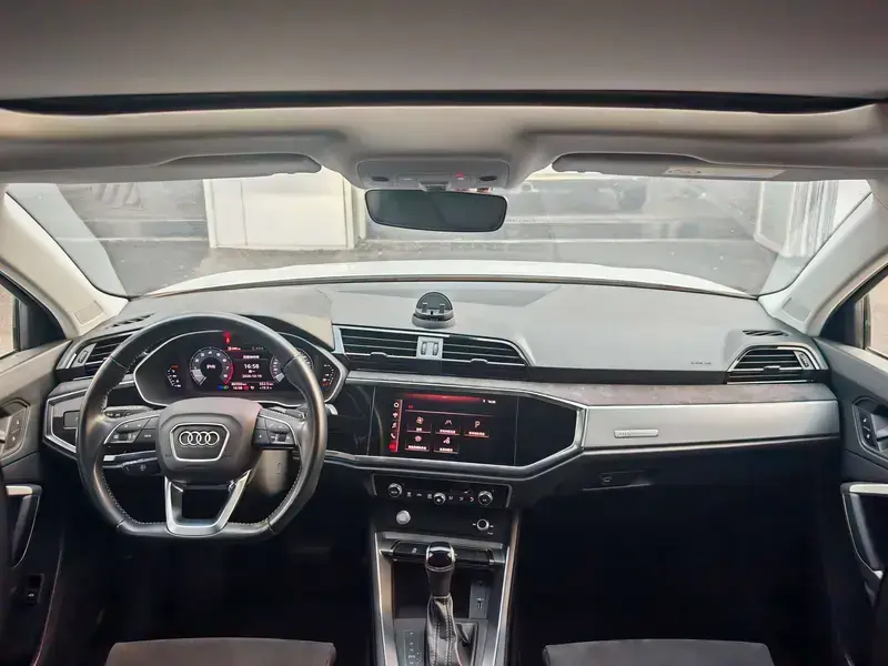 2020 Audi Q3 с пробегом 80 000 км