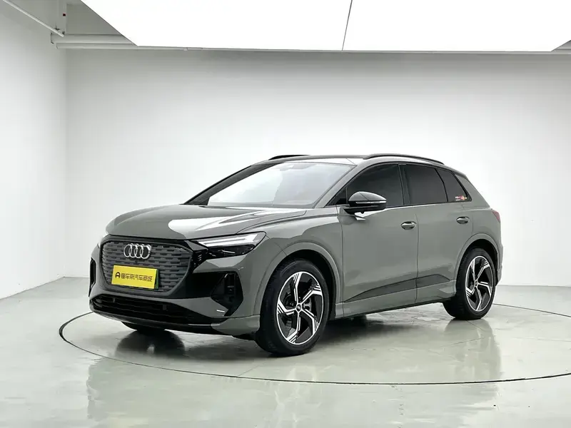 2023 Audi Q4 e-tron с пробегом 20 900 км