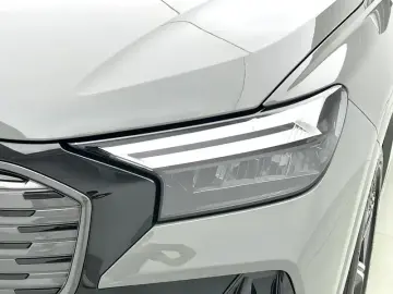 2023 Audi Q4 e-tron с пробегом 20 900 км