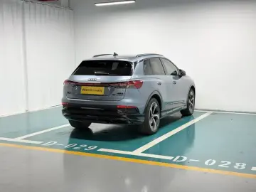 2022 Audi Q4 e-tron с пробегом 100 400 км