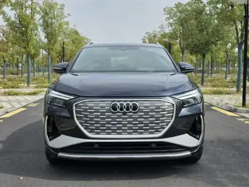 2023 Audi Q4 e-tron с пробегом 41 000 км