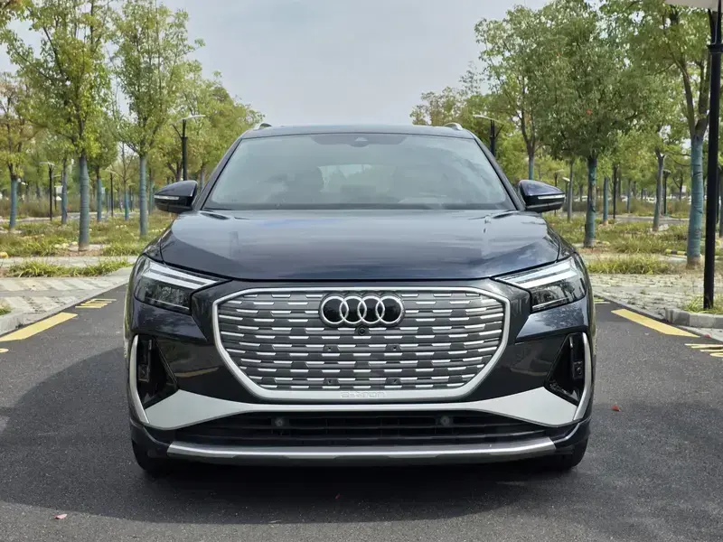 2023 Audi Q4 e-tron с пробегом 41 000 км