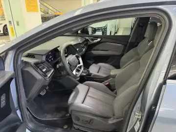 2022 Audi Q4 e-tron с пробегом 52 900 км