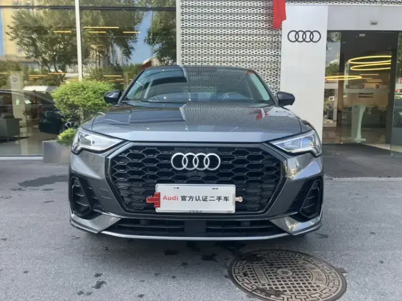 2022 Audi Q3 Sportback с пробегом 32 000 км