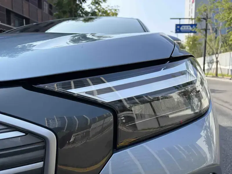 2024 Audi Q4 e-tron с пробегом 62 000 км