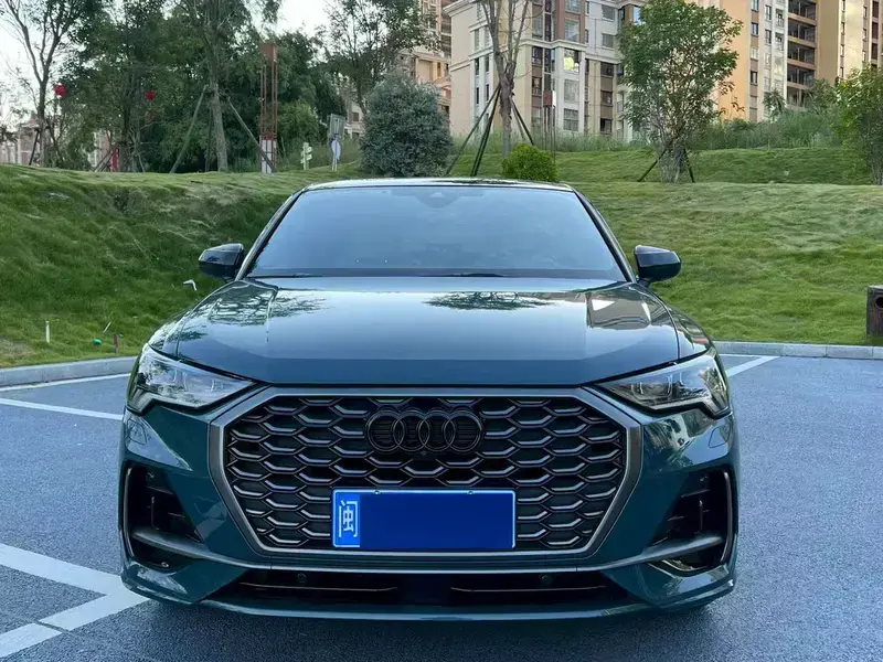2024 Audi Q3 Sportback с пробегом 43 000 км
