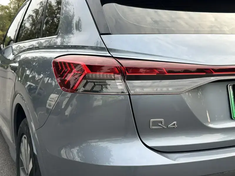 2023 Audi Q4 e-tron с пробегом 59 000 км