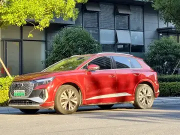 2023 Audi Q4 e-tron с пробегом 91 000 км