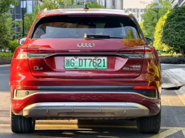2023 Audi Q4 e-tron с пробегом 91 000 км