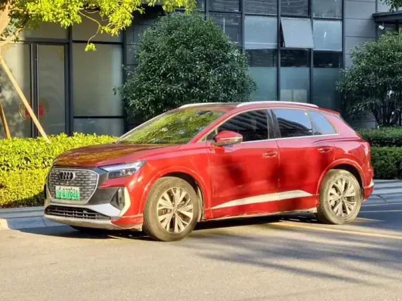 2023 Audi Q4 e-tron с пробегом 91 000 км