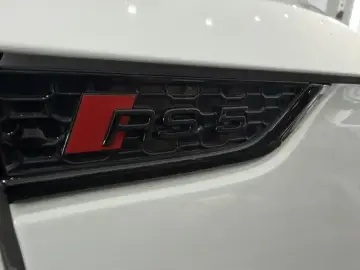 2024 Audi RS 5 с пробегом 800 км