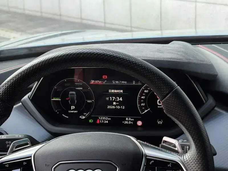 2023 Audi RS e-tron GT с пробегом 12 000 км