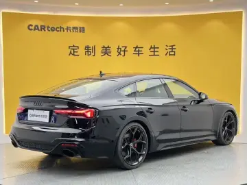 2024 Audi RS 5 с пробегом 10 000 км