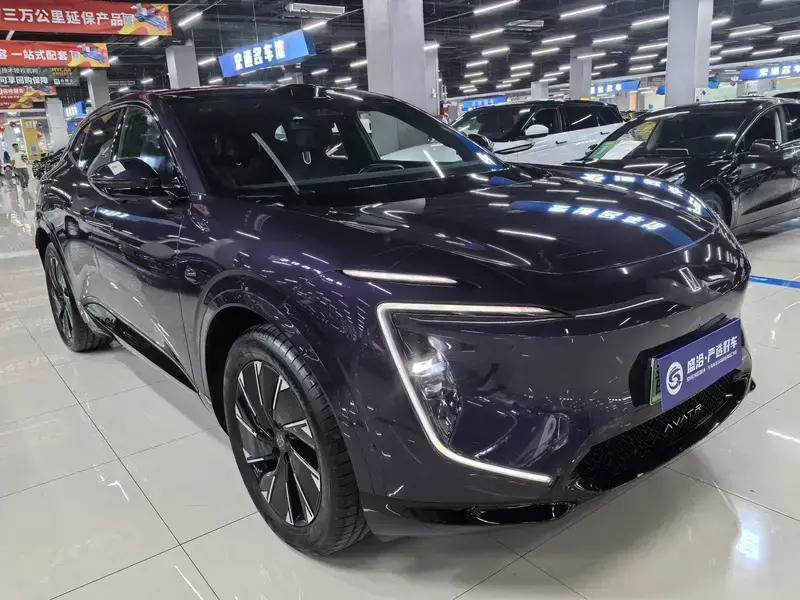 2024 Avatr 07 с пробегом 6 900 км