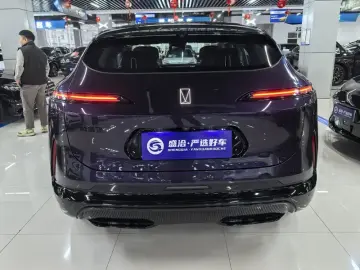 2024 Avatr 07 с пробегом 6 900 км