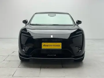 2023 Avatr 11 с пробегом 60 200 км