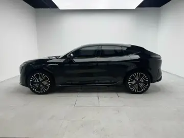 2023 Avatr 11 с пробегом 60 200 км