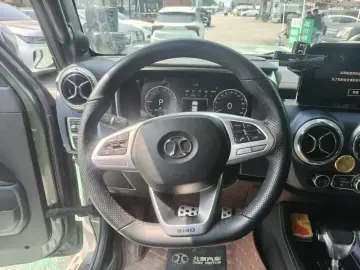 2019 BAIC BJ40 с пробегом 62 000 км