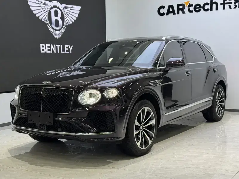 2025 Bentley Bentayga с пробегом 11 000 км