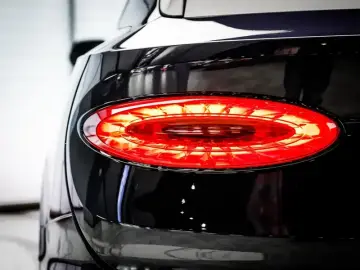 2022 Bentley Bentayga с пробегом 13 000 км