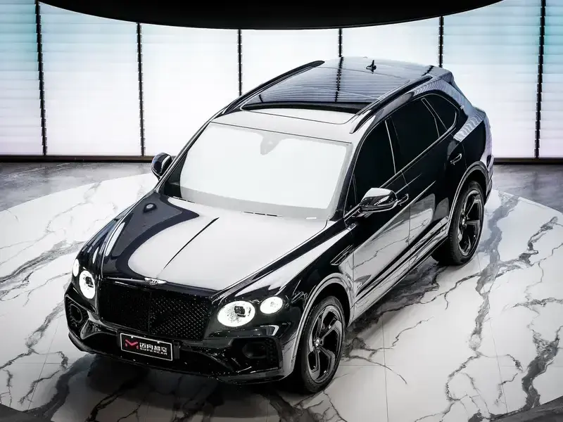 2022 Bentley Bentayga с пробегом 13 000 км